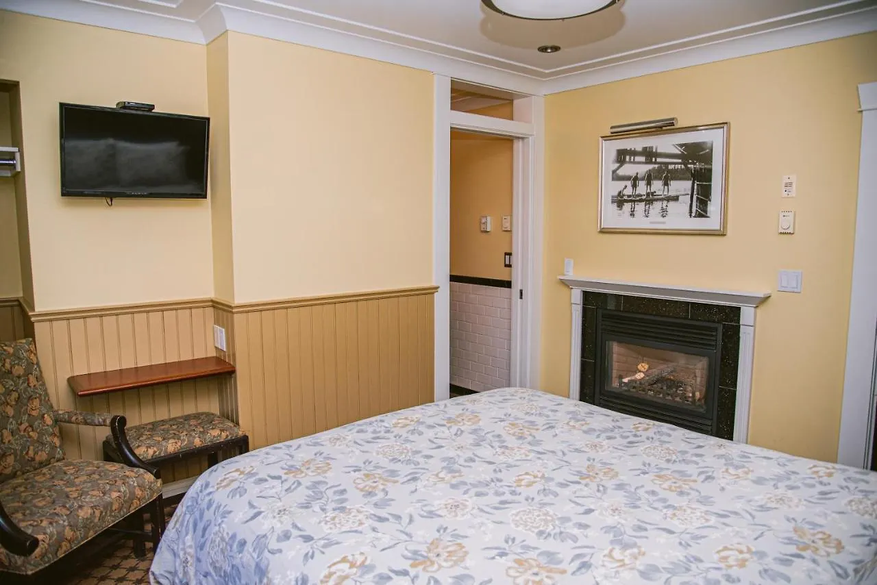 Salt Spring Inn Ltd Ganges